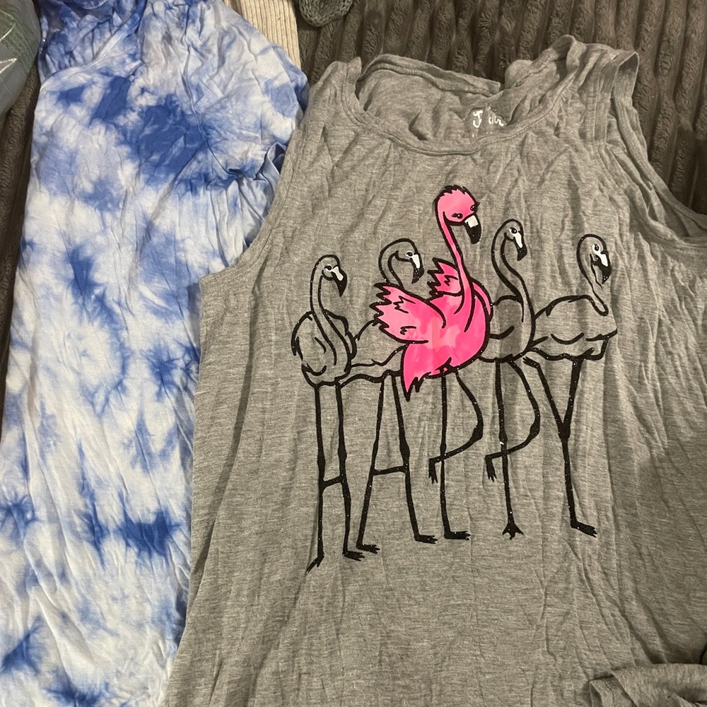 Justice girls 14/16 tie dye flamingo like new shirts